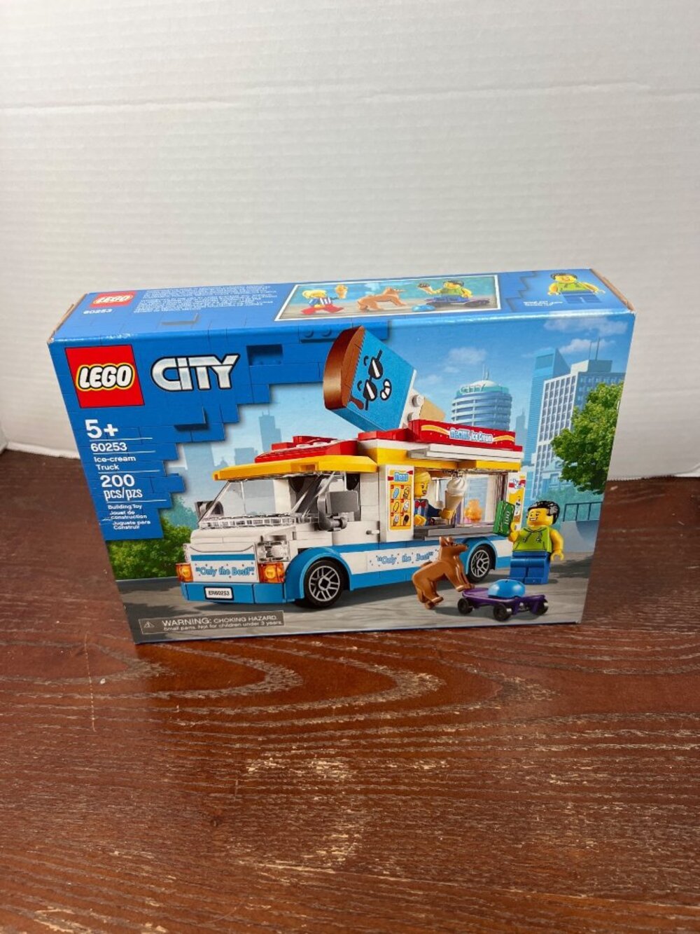 LEGO City Ice-Cream Truck Set 60253 200 Pieces Ages 5+